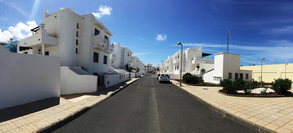 Bhavana Surf House Corralejo Exterior photo